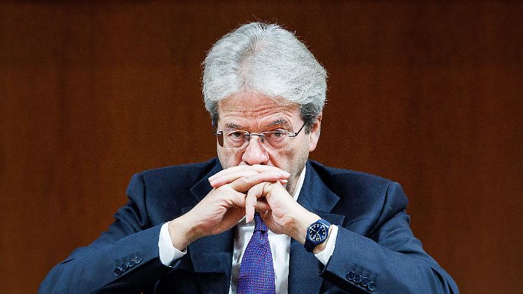 Währungskommissar Gentiloni will Berlin EU-Bonds schmackhaft machen - ein schwieriges Unterfangen.