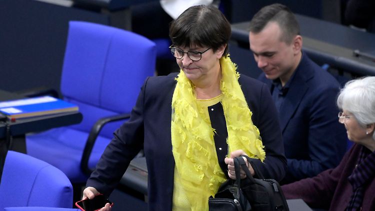 Deutschland sei nicht Kriegspartei, und dies wolle die Regierung auch für "alle Zukunft vermeiden", sagte Esken.