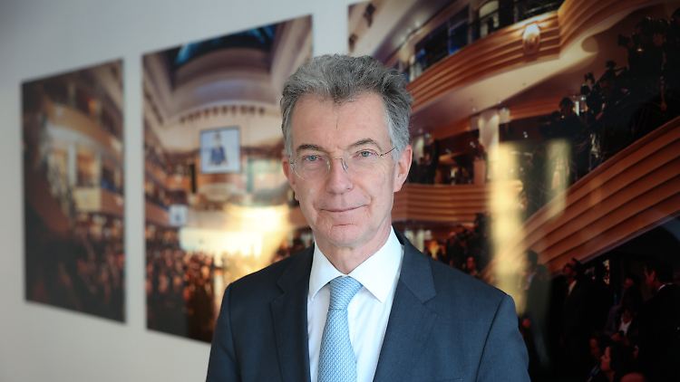 Heusgen war früher sicherheitspolitischer Berater von Angela Merkel und später Ständiger Vertreter der Bundesrepublik Deutschland bei den Vereinten Nationen. 