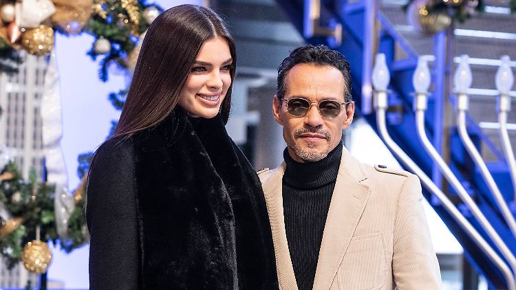 Nadia Ferreira und Marc Anthony verlobten sich im Mai 2022.