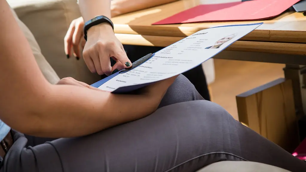 Wer-eine-Luecke-im-Lebenslauf-hat-sollte-das-offen-kommunizieren-und-im-besten-Fall-positiv-verkaufen