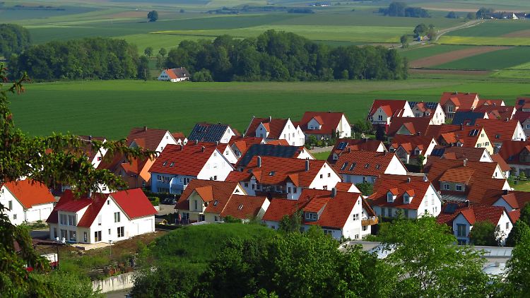 Bis einschließlich Montag wurden bayernweit mehr als 4,3 Millionen Grundsteuererklärungen abgegeben.