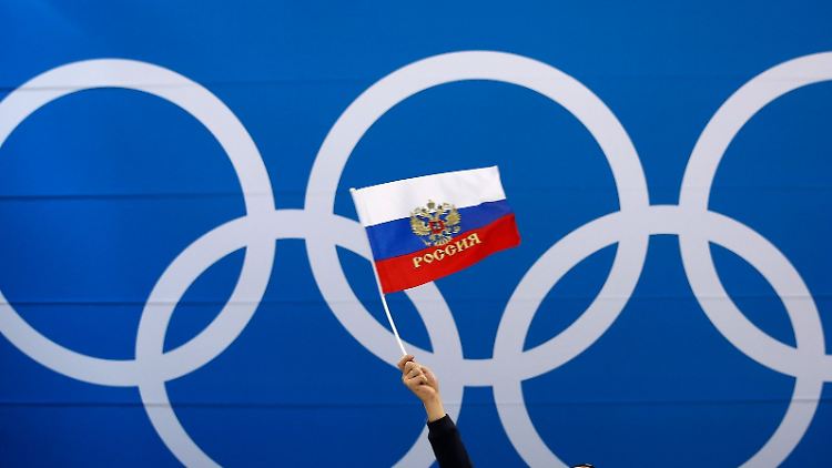 Das IOC beabsichtigt, russische Athleten trotz des Krieges in der Ukraine bei Olympischen Spielen zuzulassen.