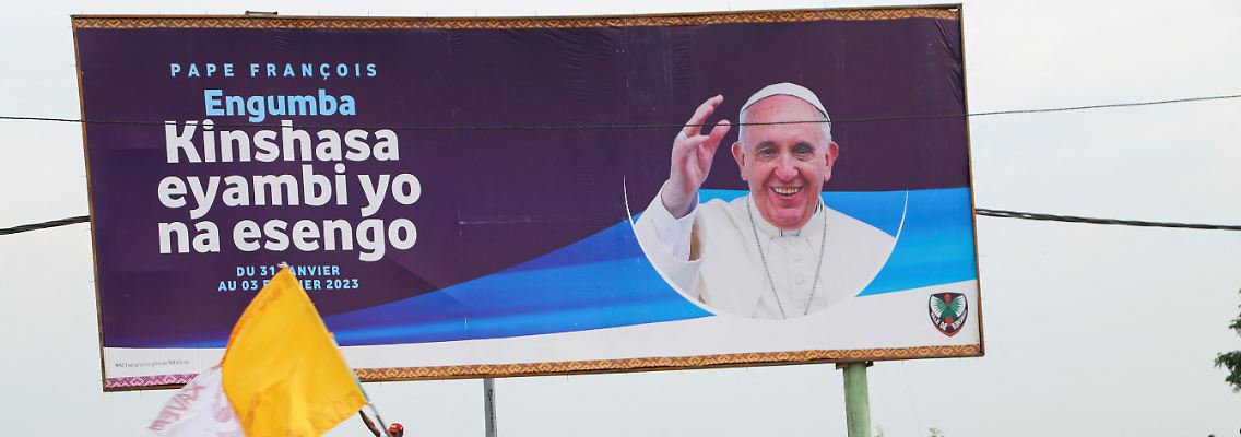 2023-01-31T155834Z_1658156906_RC2Q1Z9GYJJK_RTRMADP_3_POPE-AFRICA-CONGO.JPG