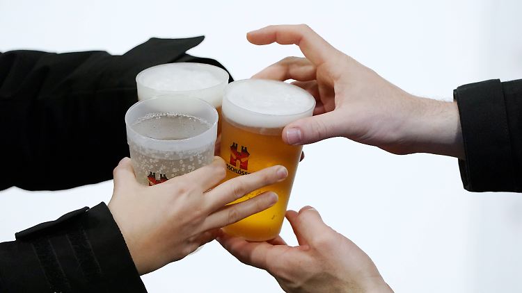 Na dann Prost: Im Jahr 2022 stieg der Bierabsatz wieder.