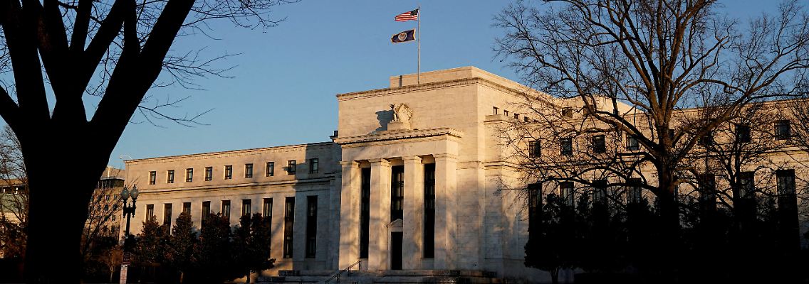 2023-02-01T110216Z_62340644_RC207S9PPXAI_RTRMADP_3_USA-FED.JPG