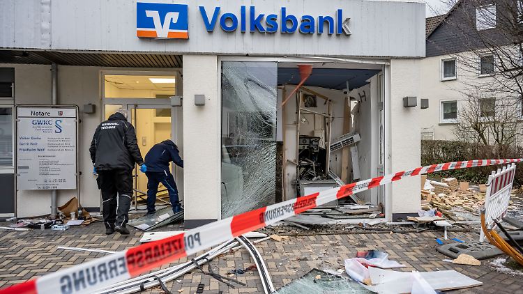 Bei Geldautomatensprengungen ist der Sachschaden oft höher als die Beute.
