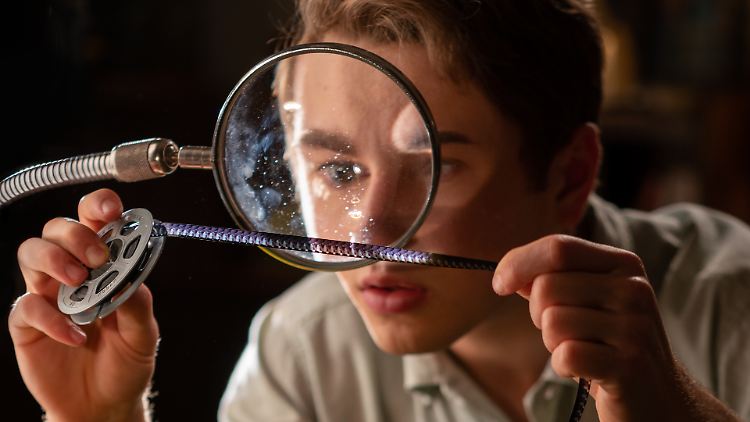 Sammy (Gabriel LaBelle) geht das Filmemachen autodidaktisch an.