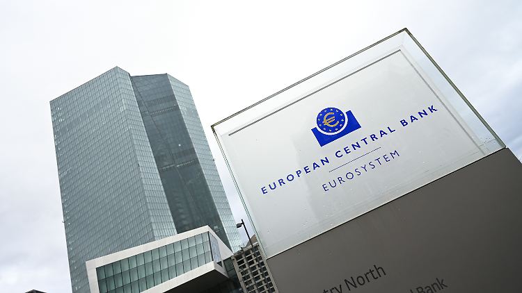 Im März soll eine weitere Erhöhung um 0,5 Prozentpunkte folgen, kündigte die EZB in Frankfurt an.