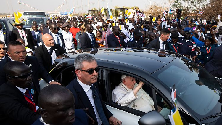 Tausende wollten den Besuch des Papstes nicht verpassen. 