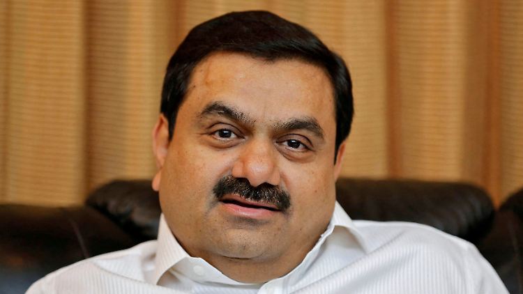 Das US-Unternehmen Hindenburg Research wirft Adani jahrzehntelange "dreiste Börsenmanipulation" vor.