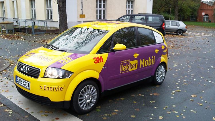 Das Lekker-Mobil nach der Rekordfahrt: Der umgebaute Audi A2 ist abgebrannt.
