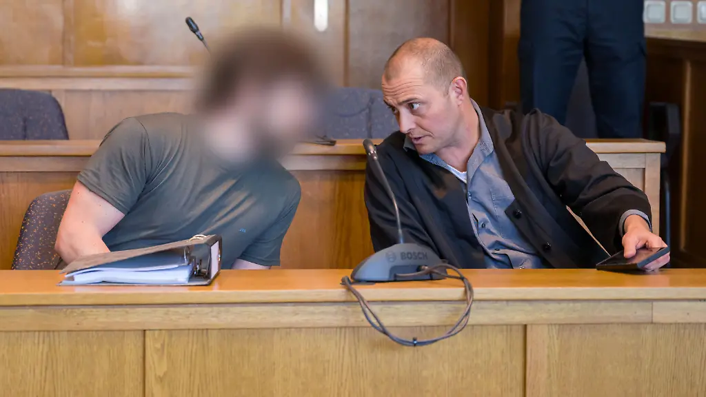 6c0d1f1e85727557de5635ef9f20f60e