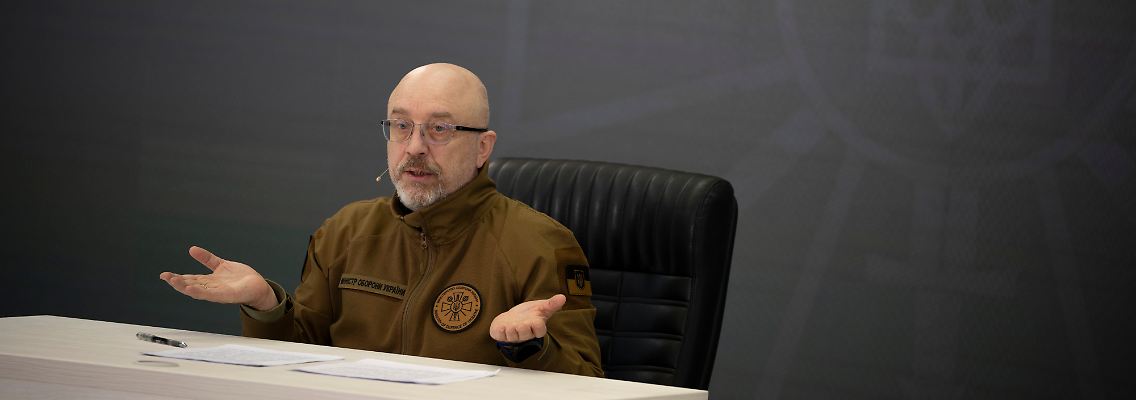 394131809.jpg