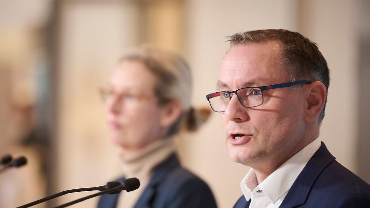 Die Parteichefs Weidel und Chrupalla rechnen sich Chancen aus, im Osten mitzuregieren. 