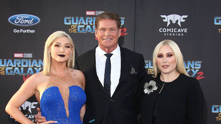 David Hasselhoff mit seinen Töchtern Hayley und Taylor Ann (r.) bei einer Veranstaltung 2017.