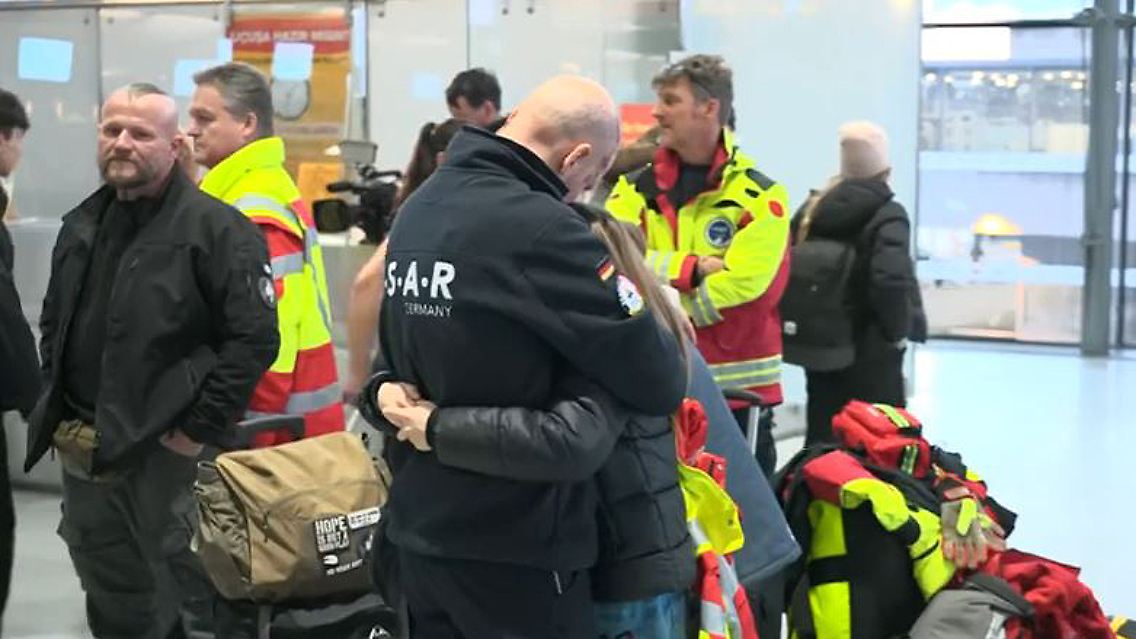 Rettungskräfte_Erdbeben.JPG