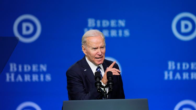 US-Präsident Biden sieht sich mit neuen Mehrheitsverhältnissen konfrontiert.