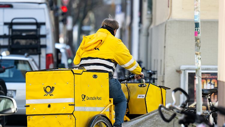 Die Tarifverhandlungen betreffen etwa 160.000 Angestellte der Post.