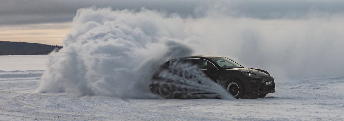 Porsche_Macan_E_1.jpeg