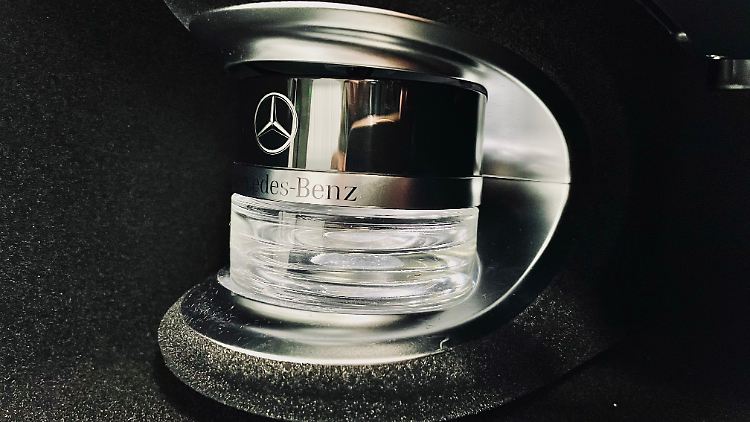 Duft im Mercedes ist nicht nur ein Phänomen der S-Klasse, aber mit dem 4D-Sound kommt das Feature noch besser.