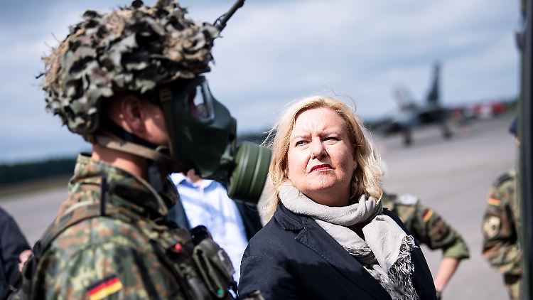 "Wir brauchen mehr Personal bei der Bundeswehr": Eva Högl denkt über neue Formen der Wehrpflicht nach. 