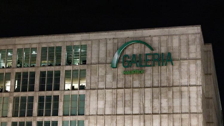 Galeria stehen schwierige Gehaltsverhandlungen bevor.
