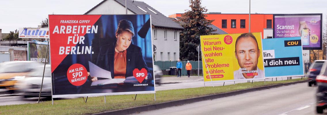 Wahlwerbung von SPD, FDP und CDU in Berlin.