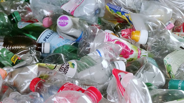 "Plastik könnte ein wichtiger Treiber für Inflation gewesen sein im vergangenen Jahr", sagt Rohstoff-Experte Russel von der Bank of America.