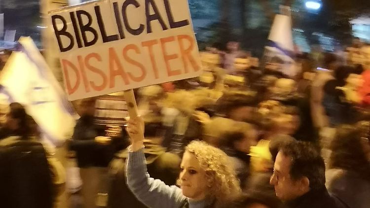 Viele Israelis befürchten, dass die neue Rechtsregierung die Demokratie einschränken wird.