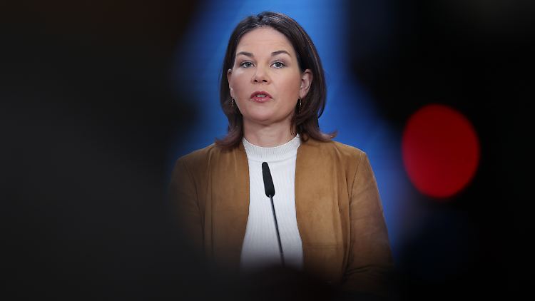 Nach ihrem kleinen Fauxpas Ende Januar scheint Baerbock nun vorsichtiger mit ihren Worten umzugehen. 
