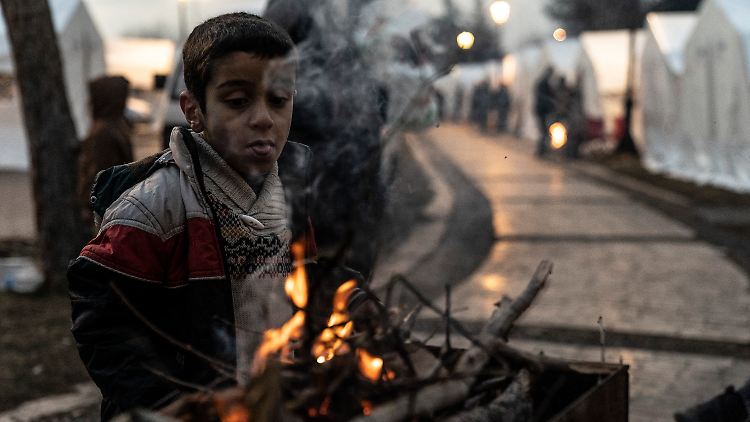 Auch wer die Beben überstanden hat, kämpft jetzt ums Überleben. 