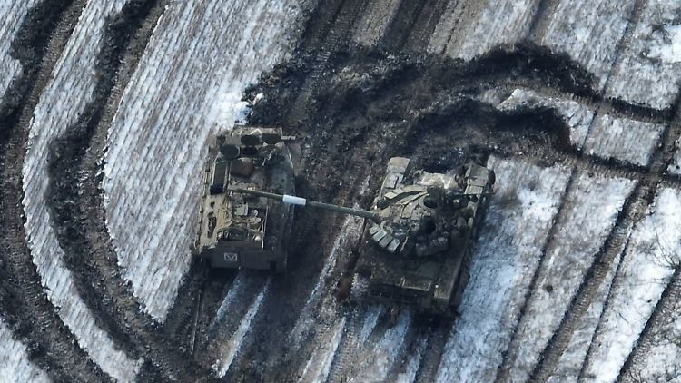 Bilder, die von den ukrainischen Streitkräften veröffentlicht wurden ...