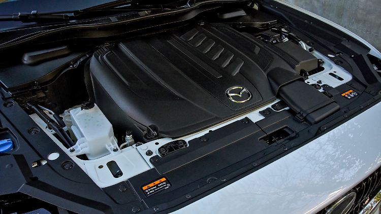 Beide Varianten des Mazda CX-60 e-Skyactiv D nutzen das M-Hybrid-Boost-System zur Rekuperation der Bremsenergie.