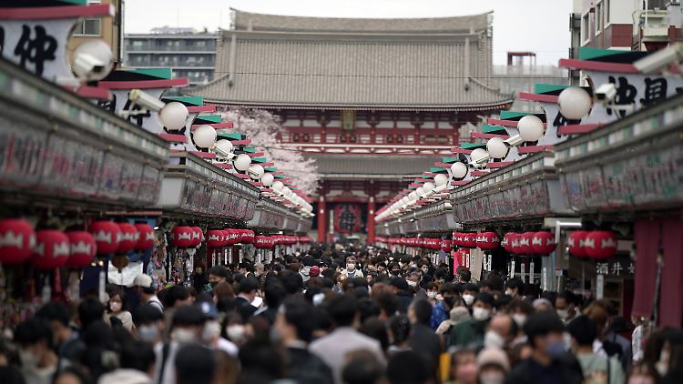 Das Durchschnittsalter liegt in Japan bei 49 Jahren.