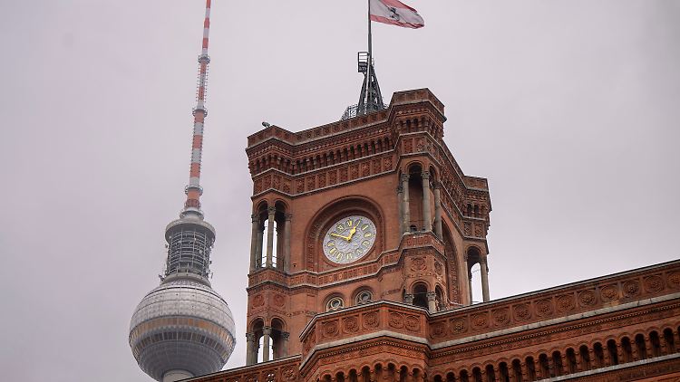 Das große Chaos blieb bei der Berlin-Wahl aus. Dennoch könnte die nun publik gewordene Panne für Probleme sorgen.