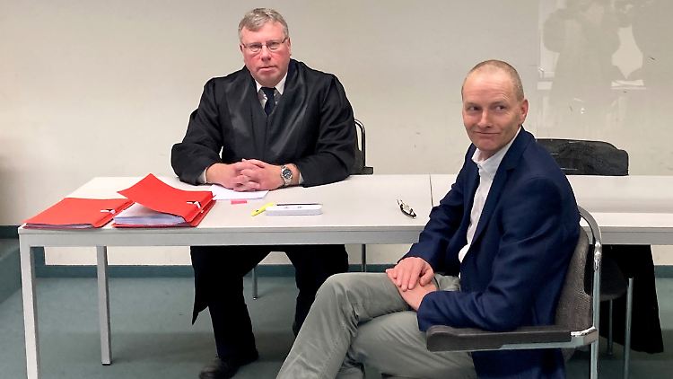 Der nun verurteilte AfD-Politiker Kai Borrmann Mitte Januar während des Prozesses.