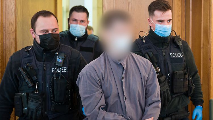 Der verurteilte Polizistenmörder bestreitet, vor Jahren illegal Wild gejagt zu haben.