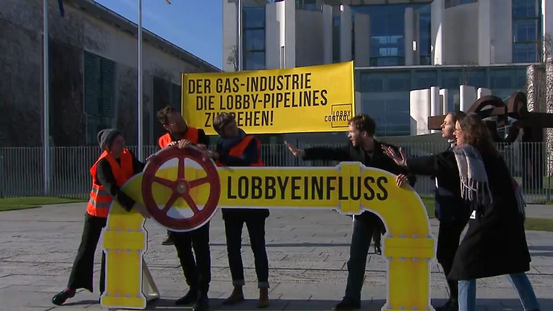 gas-lobby.JPG