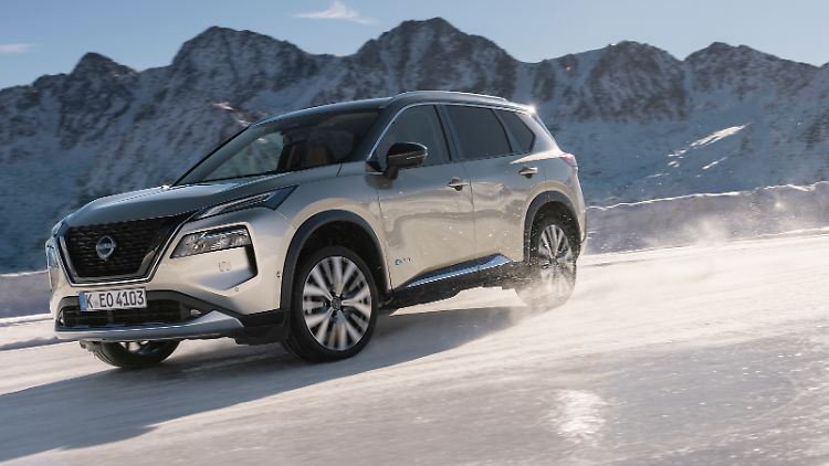 Auch dank Allradantrieb ist der X-Trail Ausflügen abseits befestigter Straßen keineswegs abgeneigt.
