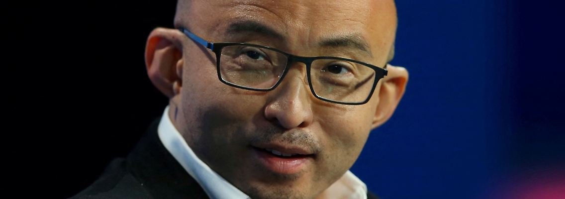 2023-02-17T011308Z_579000412_RC2OCZ9703CV_RTRMADP_3_CHINARENAISSANCE-CHAIRMAN.JPG