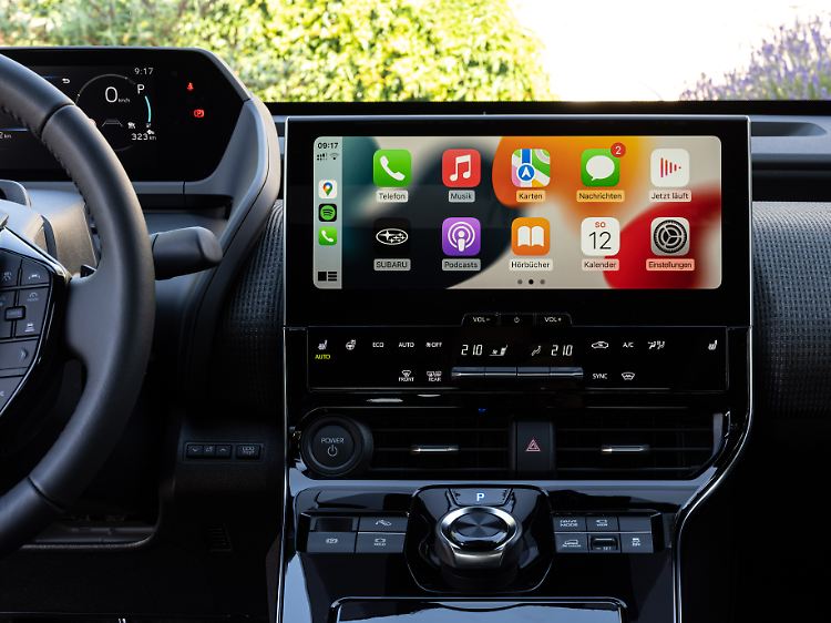 Das moderne Infotainmentsystem kann problemlos Android Auto und Apple Carplay integrieren.