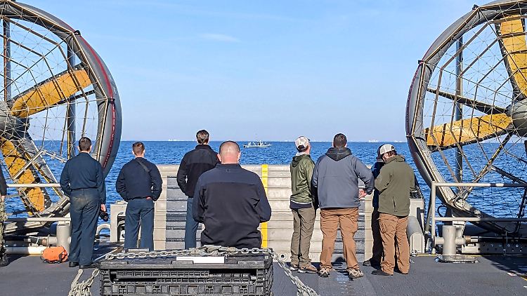 Vor der Küste South Carolinas waren Suchteams erfolgreich, in Alaska und im Huronsee konnten dagegen keine Überreste der abgeschossenen Ballons gefunden werden.