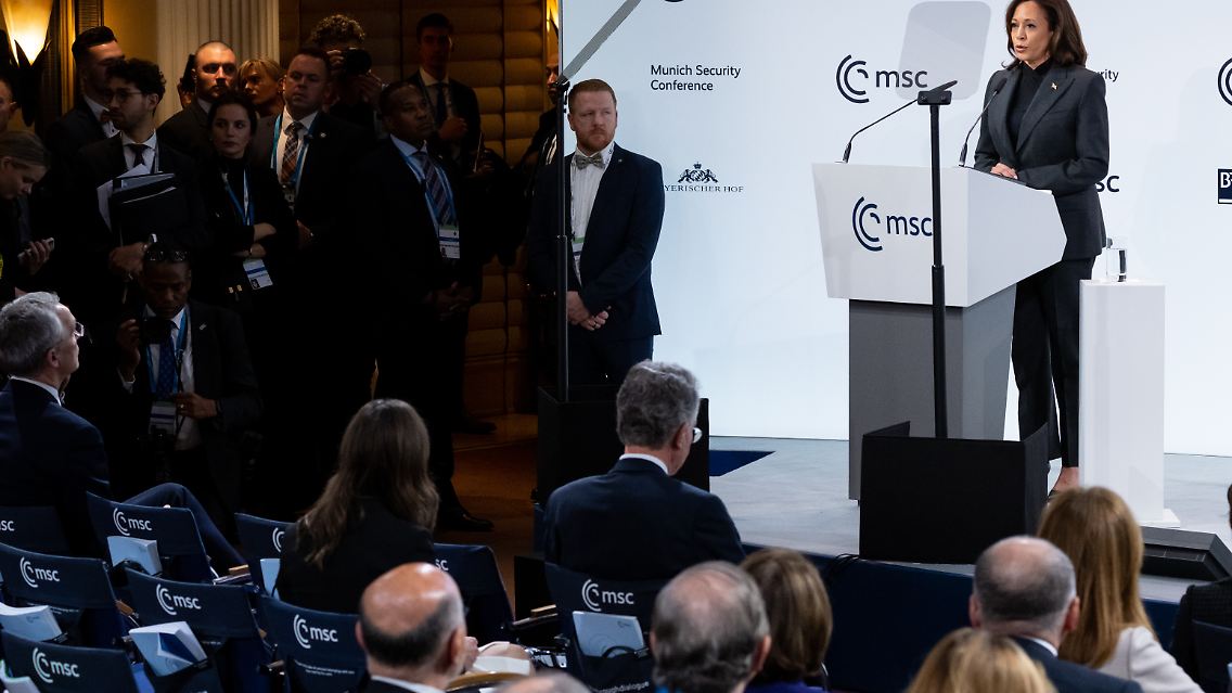 Die Vizepräsidentin der USA, Kamala Harris, bei der Münchner Sicherheitskonferenz.