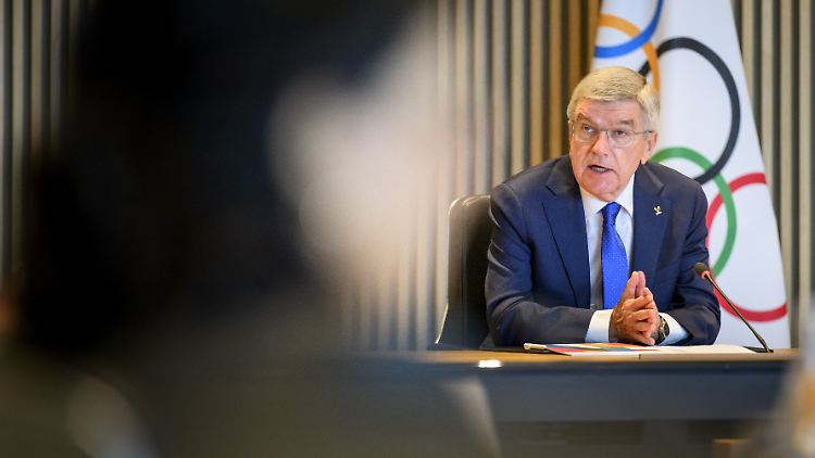 Bach will Russen und Belarussen bei den Olympischen Spielen sehen.
