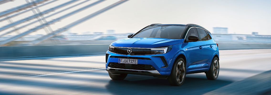 Opel_Grandland_1.jpeg