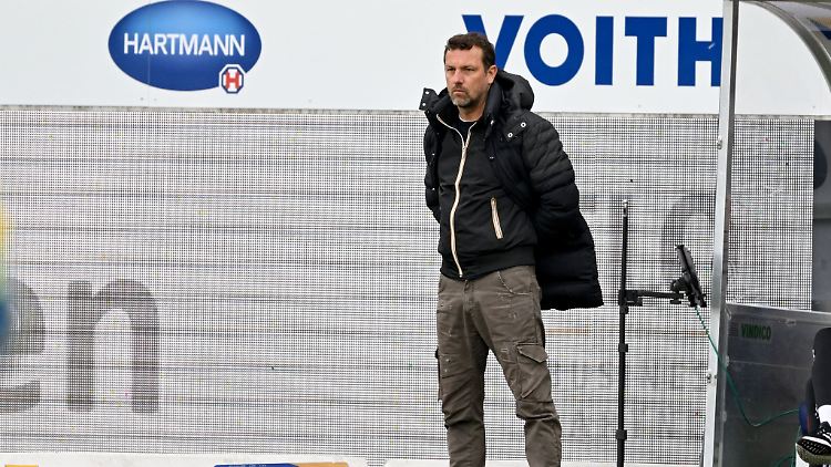 Muss nach dem Nürnberger 0:5 in Heidenheim gehen: Trainer Markus Weinzierl.