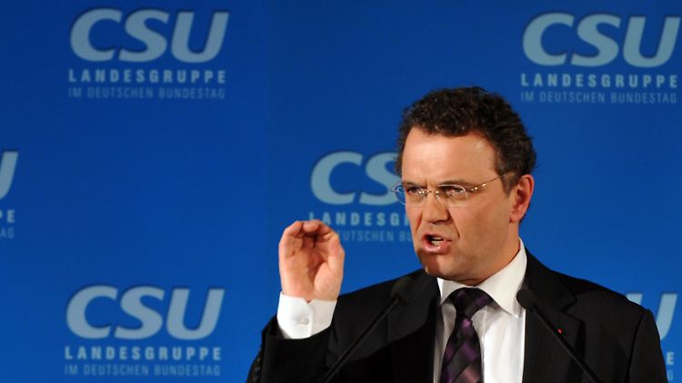 Scharfe Töne: Hans-Peter Friedrich