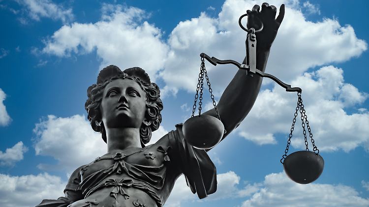 Das Landgericht sprach den 46-Jährigen des besonders schweren Betruges schuldig. 