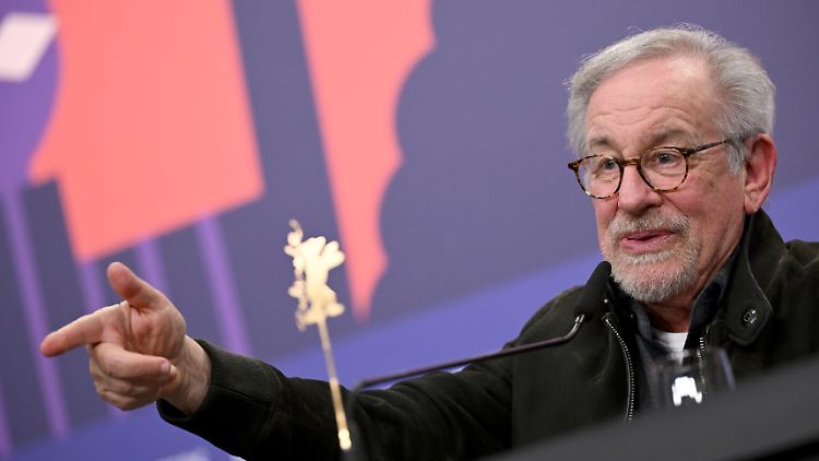 War in Berlin in Plauderlaune: Steven Spielberg.